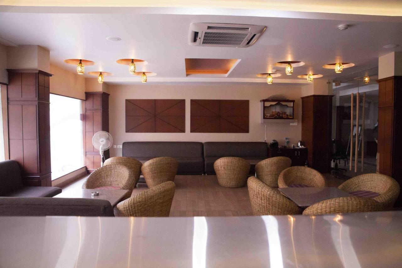 Hotel Central Park Siliguri Eksteriør bilde